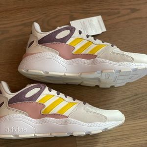 NIB women’s size 8.5 Adidas Crazychaos cloud foam running sneakers